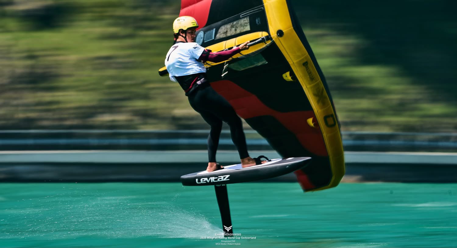 Mathis Ghio wingfoil on water